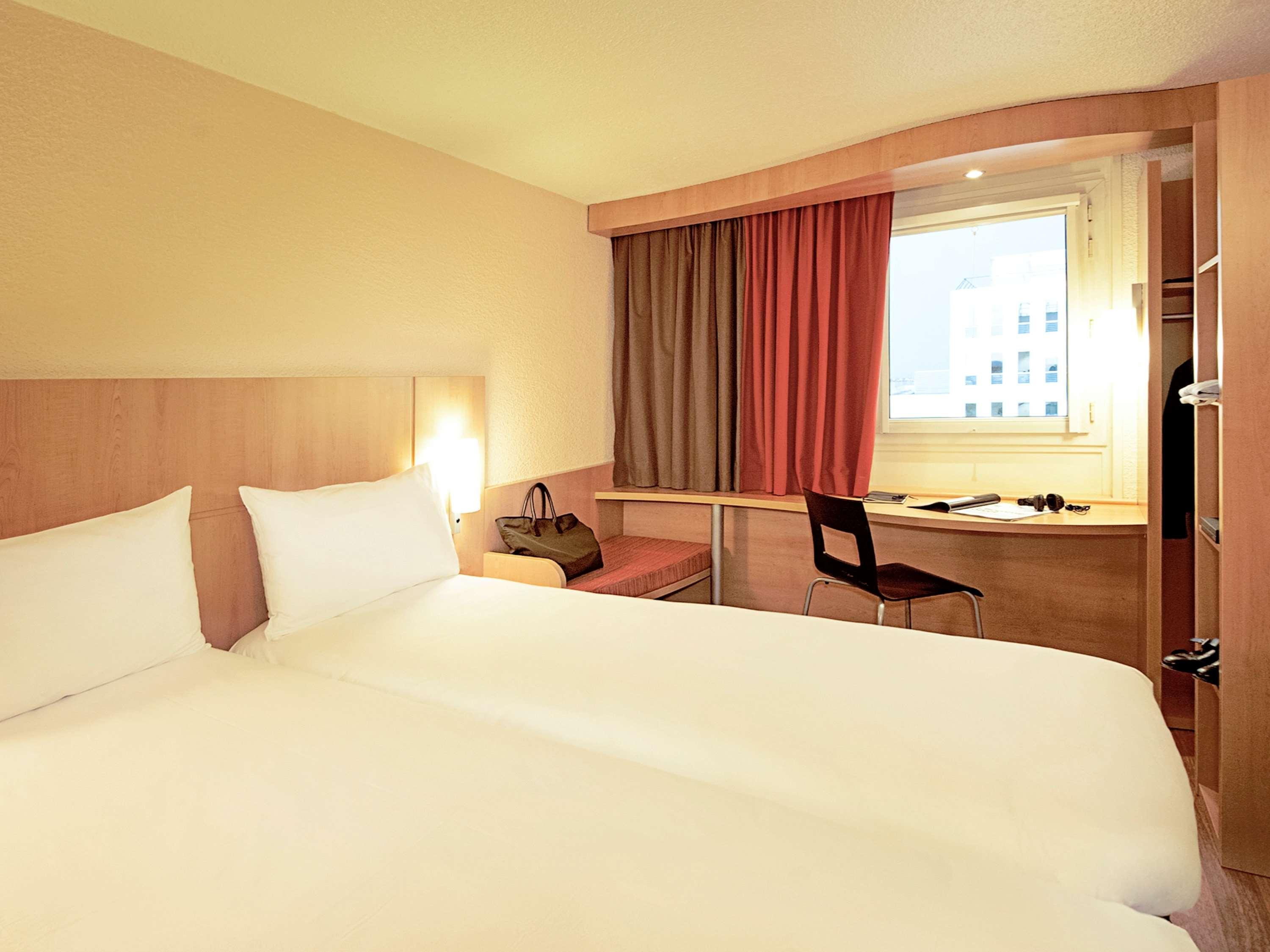 Ibis Berlin Dreilinden Hotel Kleinmachnow Ngoại thất bức ảnh